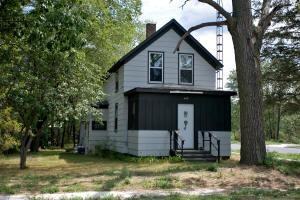 house for sale in the city of adams