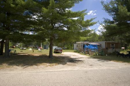 getaway home on 2.5 lots in central Wisconsin