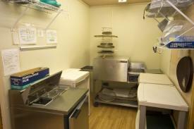Simple Kitchen To Suit All Your Cooking Needs