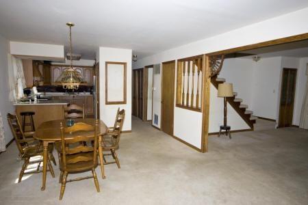 Country Home W/ Living Room Fireplace