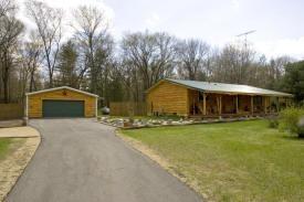 custom made cabin in central wisconsin near lake petenwell