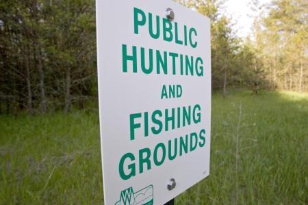 public hunting and fishing grounds in central wisconsin