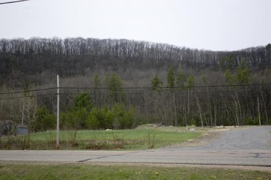 close to Roche-A-Cri State Park
