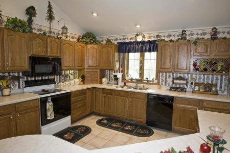 custom kitchen, appliances included
