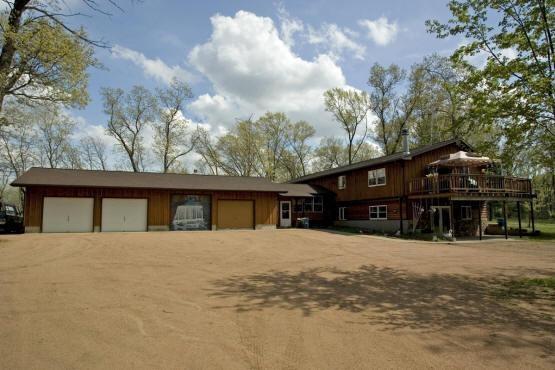 home for sale Castle rock Lake at Lake Petenwell area, wi