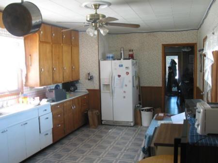 spacious kitchen to cook those family dinners