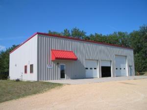 commercial building for sale in central Wisconsin