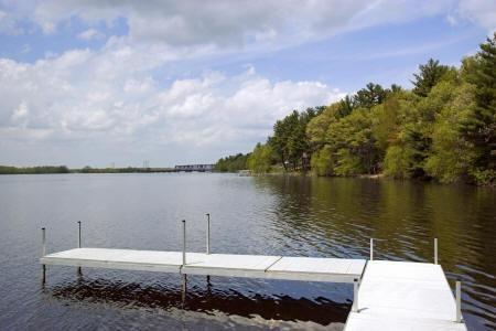 dock space on Castle Rock Lake