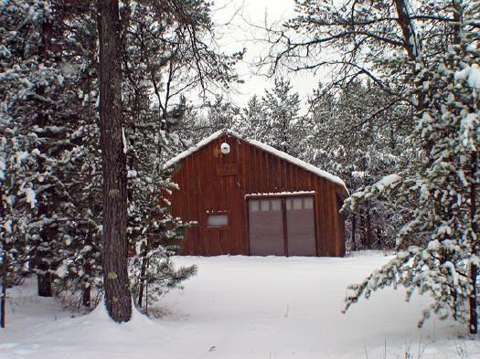 abandon base camp by lake petenwell