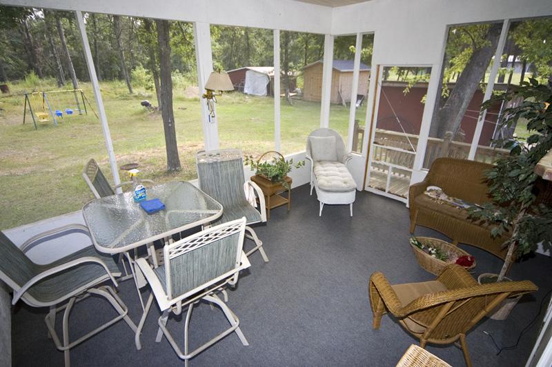 Enjoy Your 12x16 Screened In Porch
