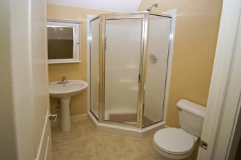 Beautifully Designed Structured Bathrooms