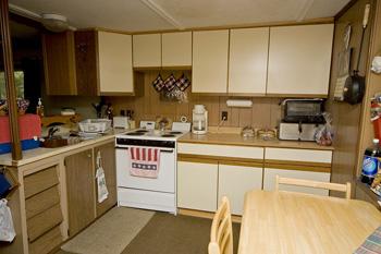 Large Kitchen For Family Dining