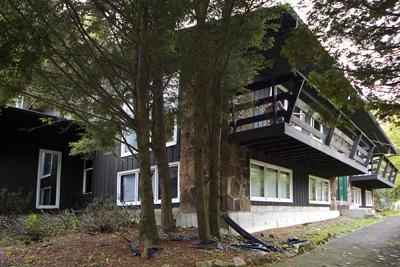 5 Bedroom 5 Bath home on 5 Acres