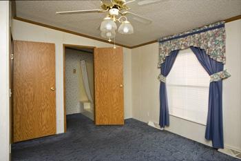 Large Bedrooms With Plenty Of Closet Space