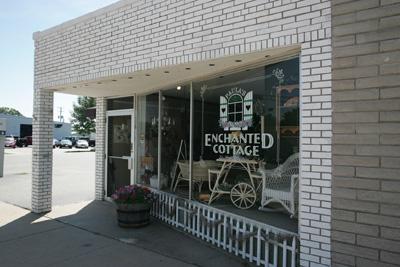 High Traffic Commercial Property For Sale