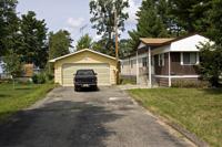 2 Bedroom Mobile With Deeded Lake Access